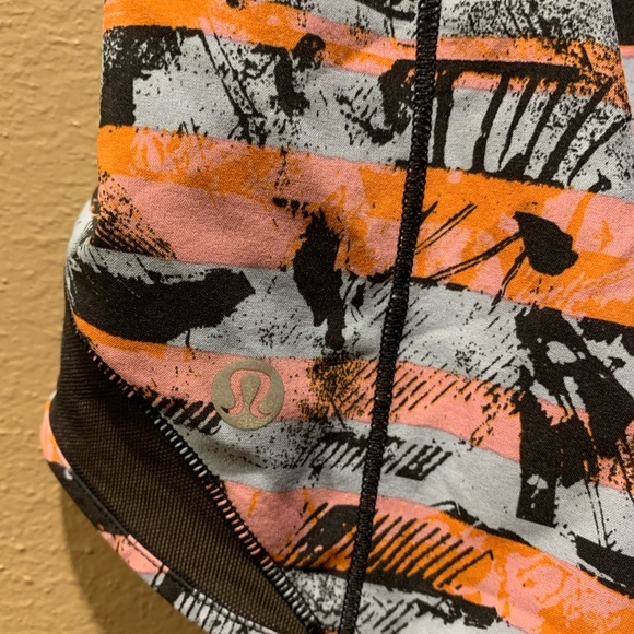 🛍 Lululemon Hotty Hot Shorts - Picture 8 of 12